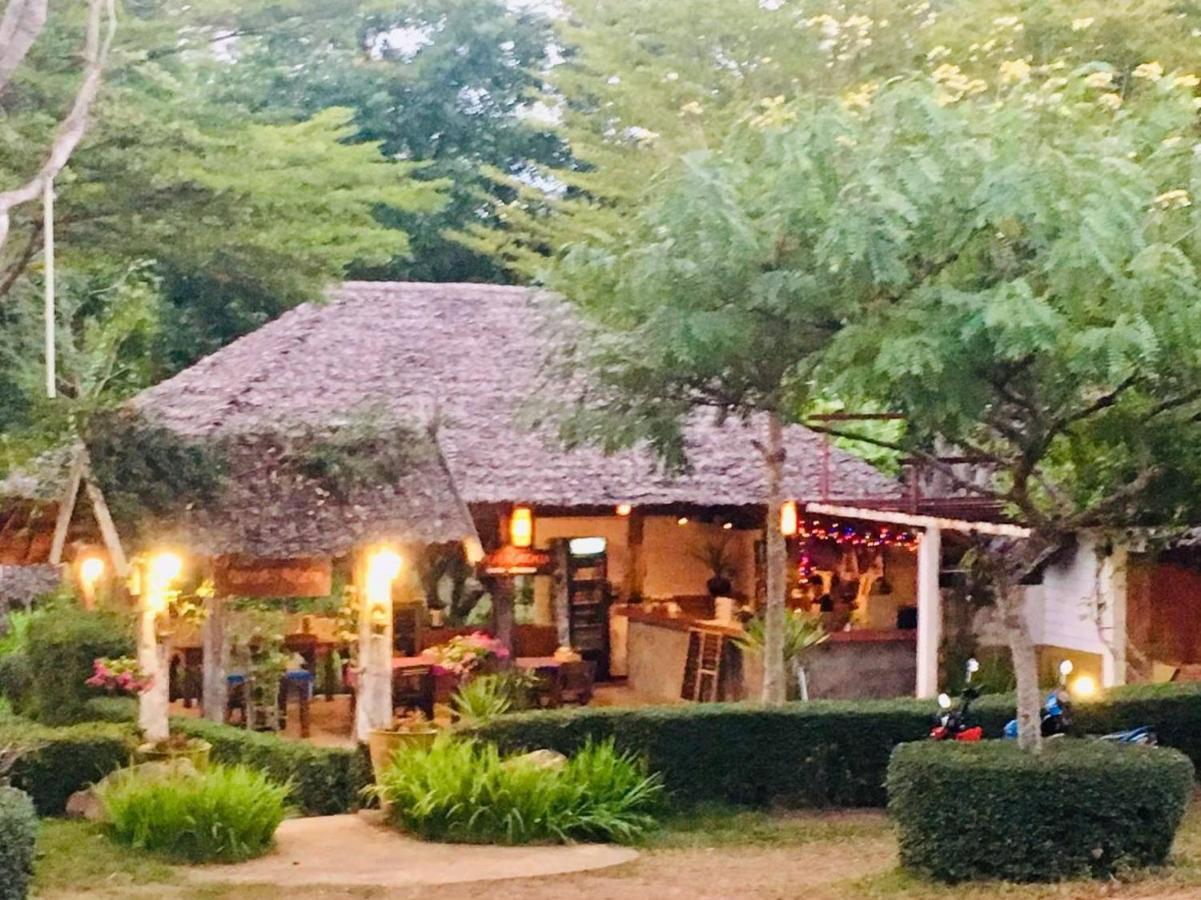 Vimarnkiri Resort Pai Luaran gambar